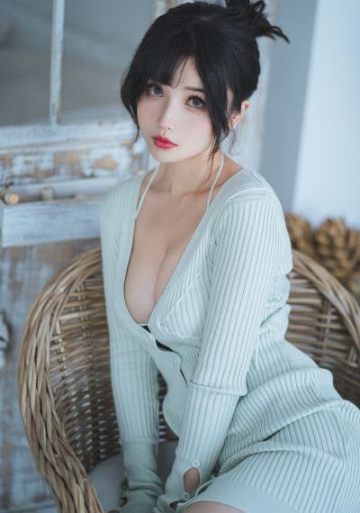 欧美超模丹妮写真_超清电影全集观看