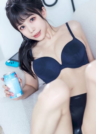 日韩美女混血视频_国语配音超清