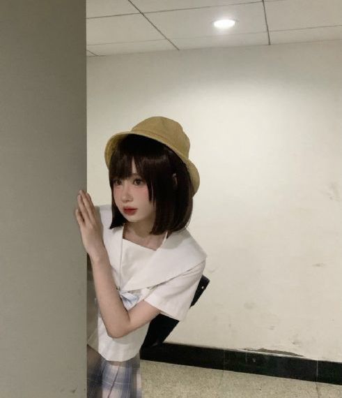少妇厨房出轨激情做爰_蓝光全集免费观看
