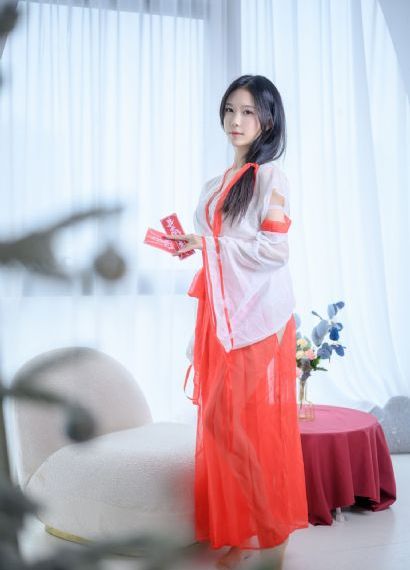 国产羽绒服名牌排名_HD迅雷电影在线