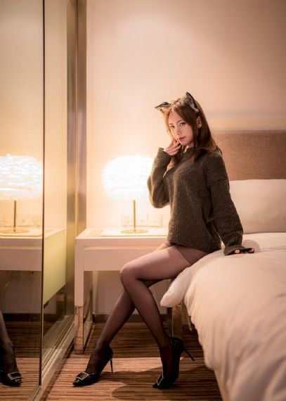 视频成年成人_英文版字幕