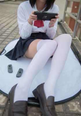 欧美风情侣头像一左一右_超清日韩免费观看